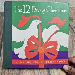 The 12 Days of Christmas : A Pop-Up Celebrationby Robert Sabuda